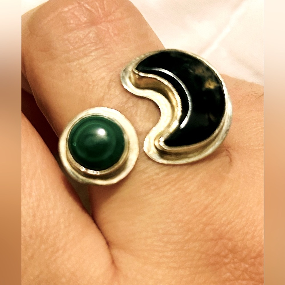 Sterling 925 moon/ crescent moon ring